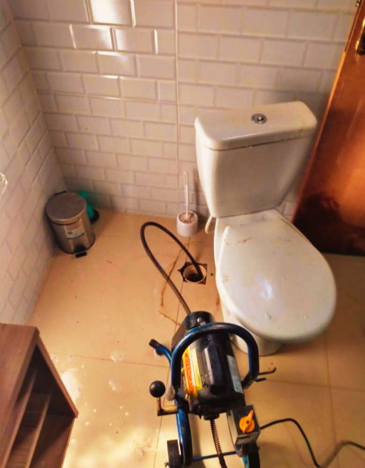 Desentupimento de vaso sanitário em Maringá